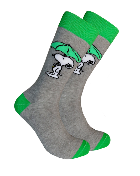 Peanuts Socks - Snoopy Umbrella. A pair of socks depicting snoopy with an umbrella. Grey legs, green cuff, heel and toe.