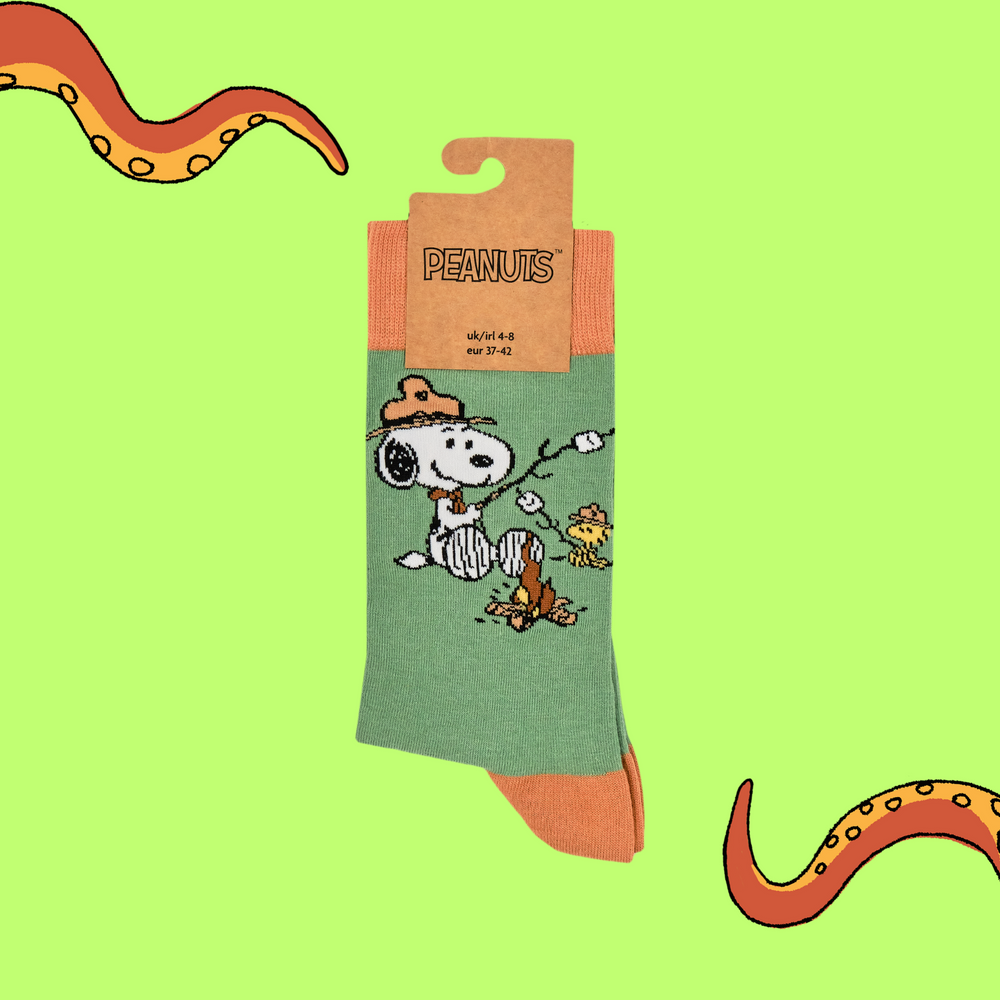 
                      
                        Peanuts Socks - Adventure Snoopy
                      
                    