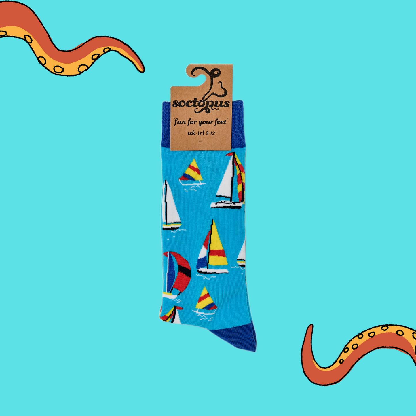
                  
                    A pair of socks depicting sailing boats. Blue legs, dark cuff, heel and toe. In Soctopus Packaging.
                  
                