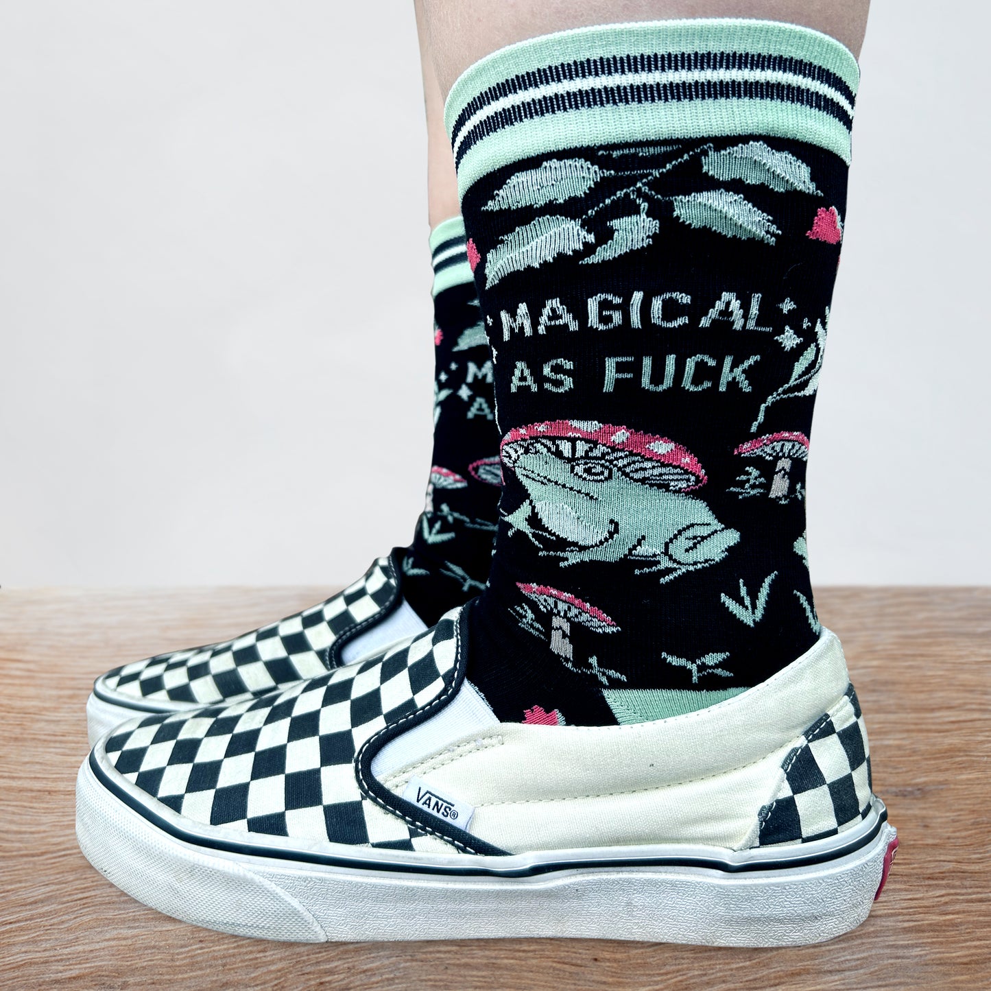 
                  
                    Model wearing a Pair of socks with a fun and sweary slogan. Featuring a magic toad and magic mushroom pattern. Turquoise toe, heel and cuff.
                  
                